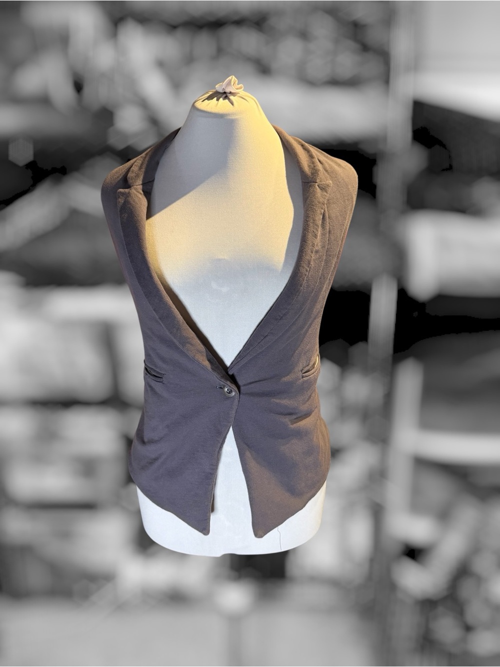 I LOVE H81 Grey one-button Vest - Small